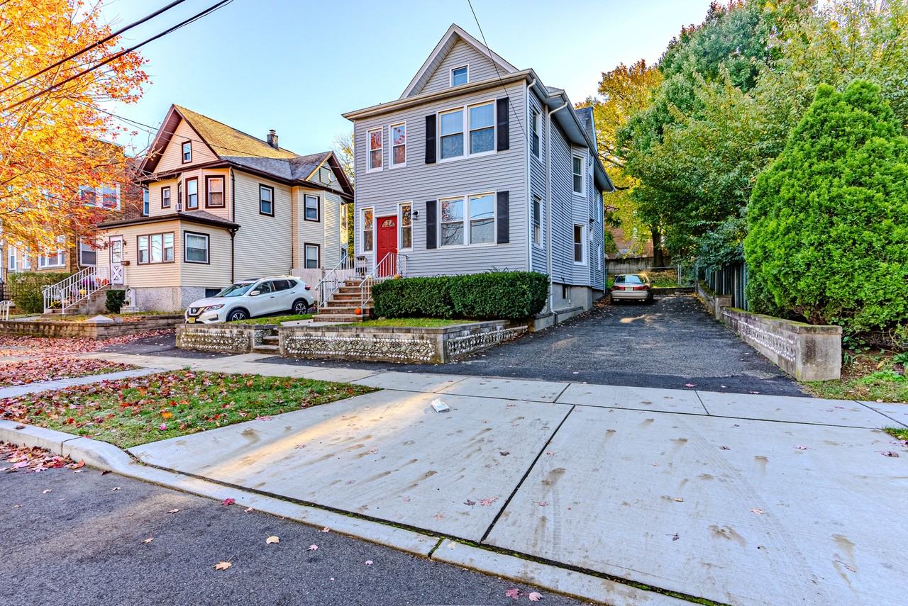 288 Travers Pl #1 - Photo 2 of 38