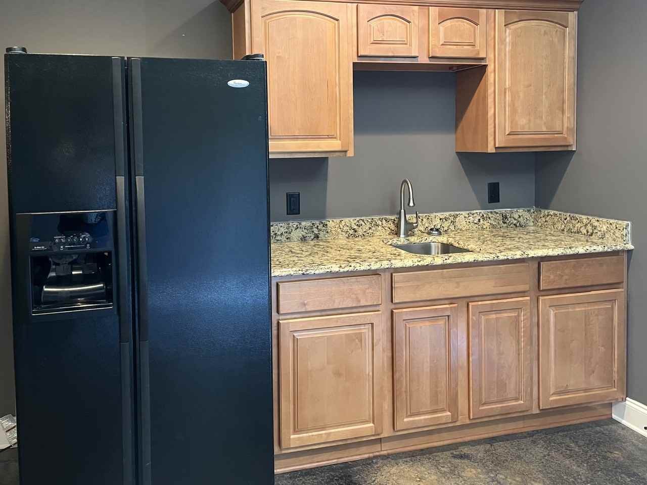 8365 Wallace Wood Rd #B - Photo 4 of 28