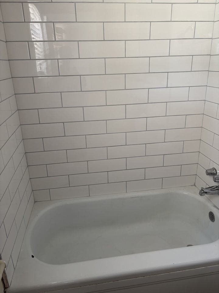 1800 Sena St #1 - Photo 3 of 8