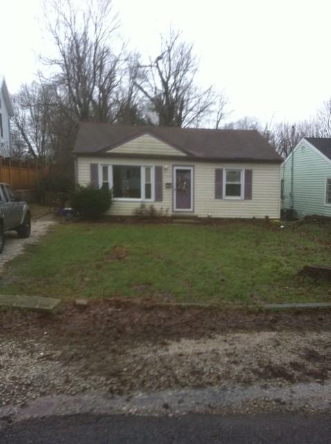 1028 E Maxwell Ln #NA - Photo 2 of 19