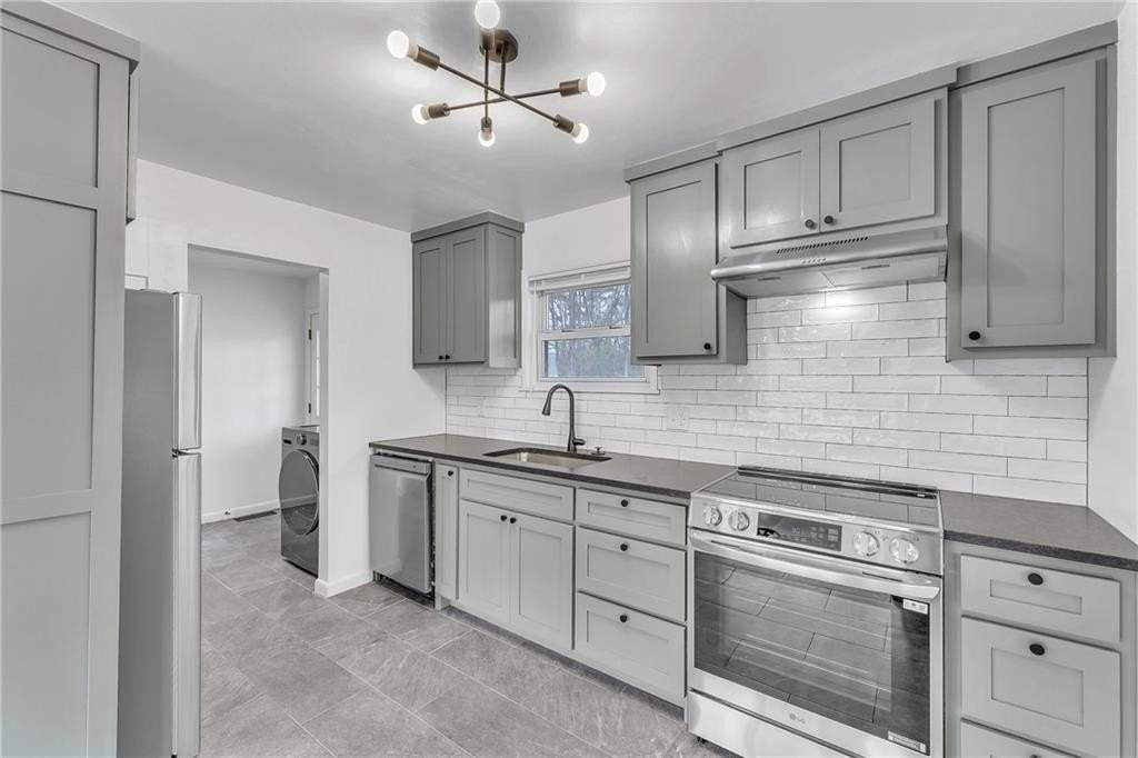 3070 W Mount Comfort Rd - Photo 3 of 23