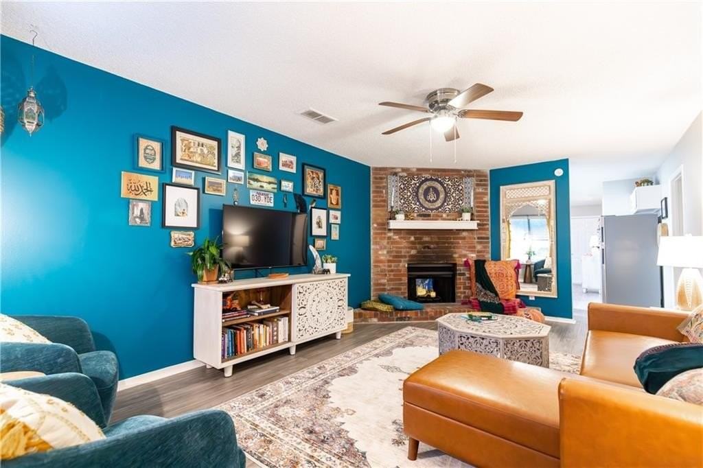 1960 E Wilkins Pl - Photo 2 of 24