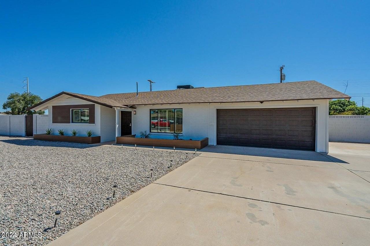 6419 East Windsor Avenue