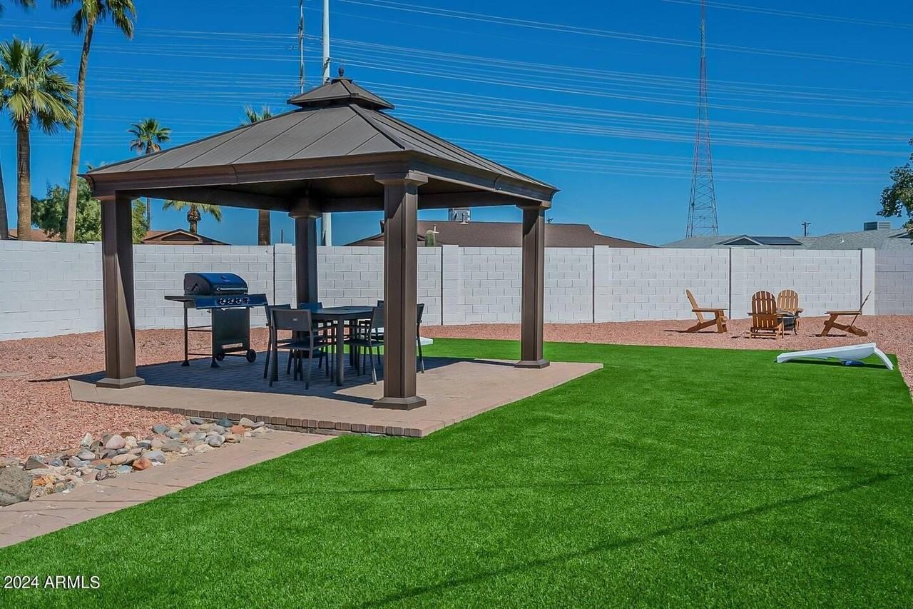 6419 East Windsor Avenue - Photo 6 of 25