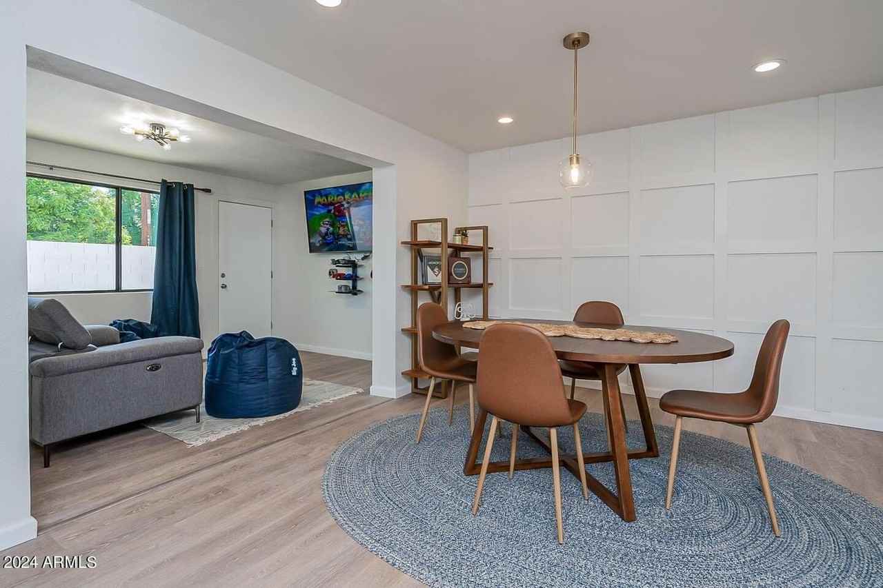 6419 East Windsor Avenue - Photo 7 of 25