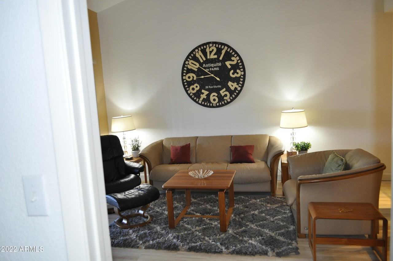 11032 North 28th Drive #303 - Photo 5 of 32