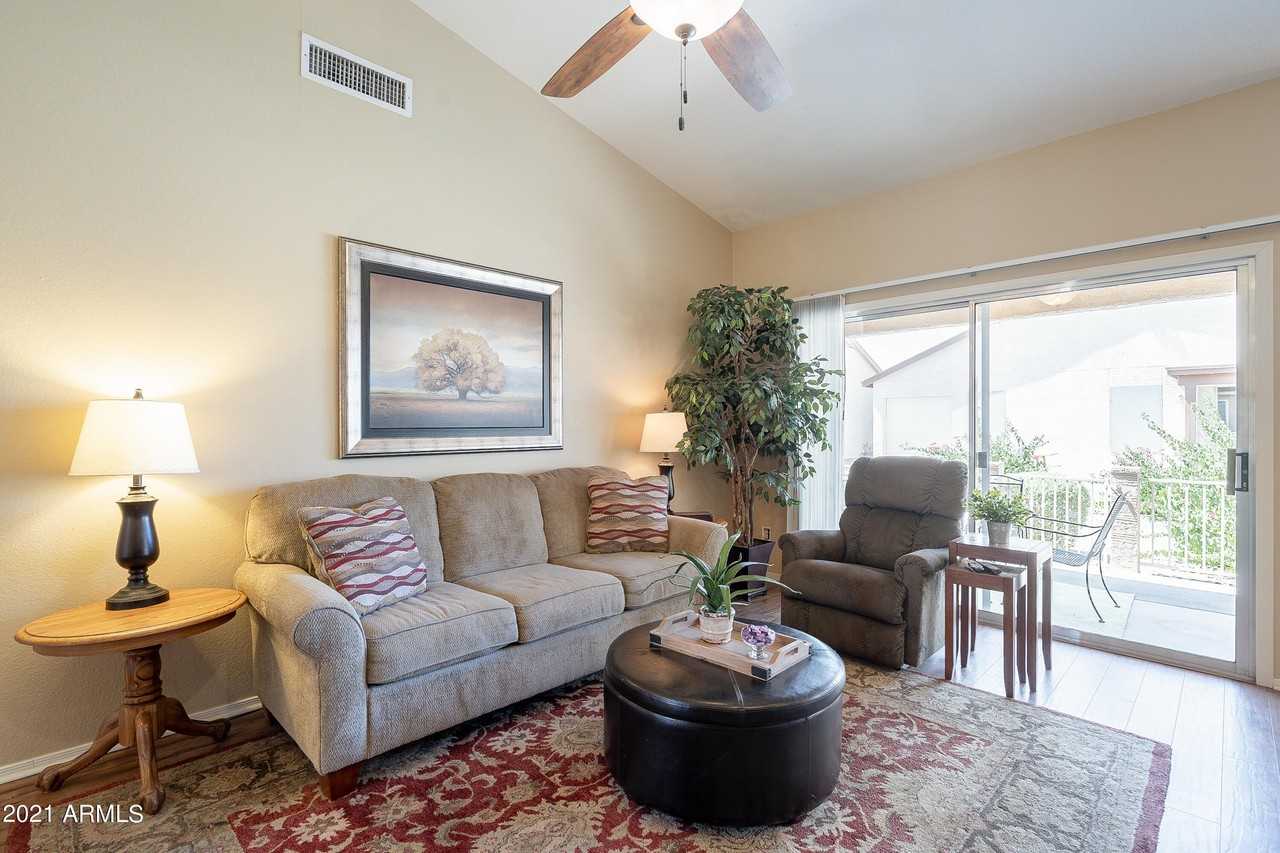 1802 Peach Tree Drive - Photo 2 of 30