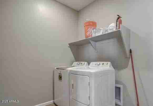 2026 E Piedmont Pl - Photo 7 of 14