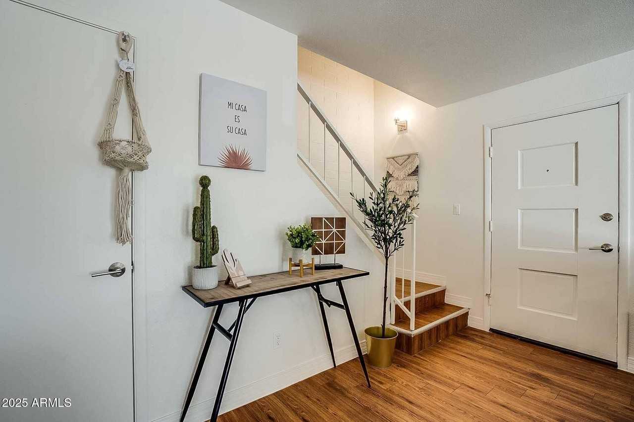 7906 E Keim Dr - Photo 5 of 50