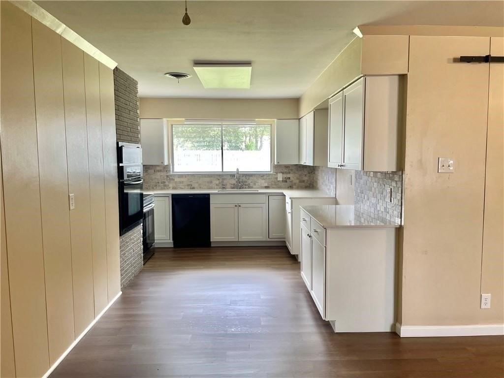 502 Evergreen Dr - Photo 4 of 19