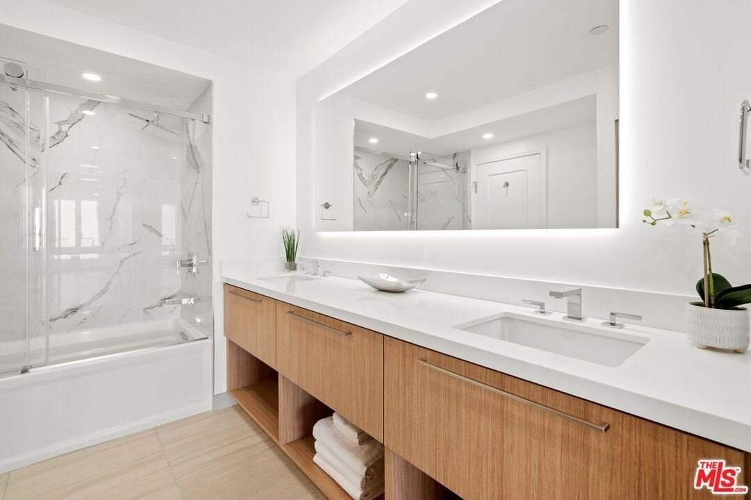 1221 W OCEAN Ave unit: 1104 #1104 - Photo 7 of 24