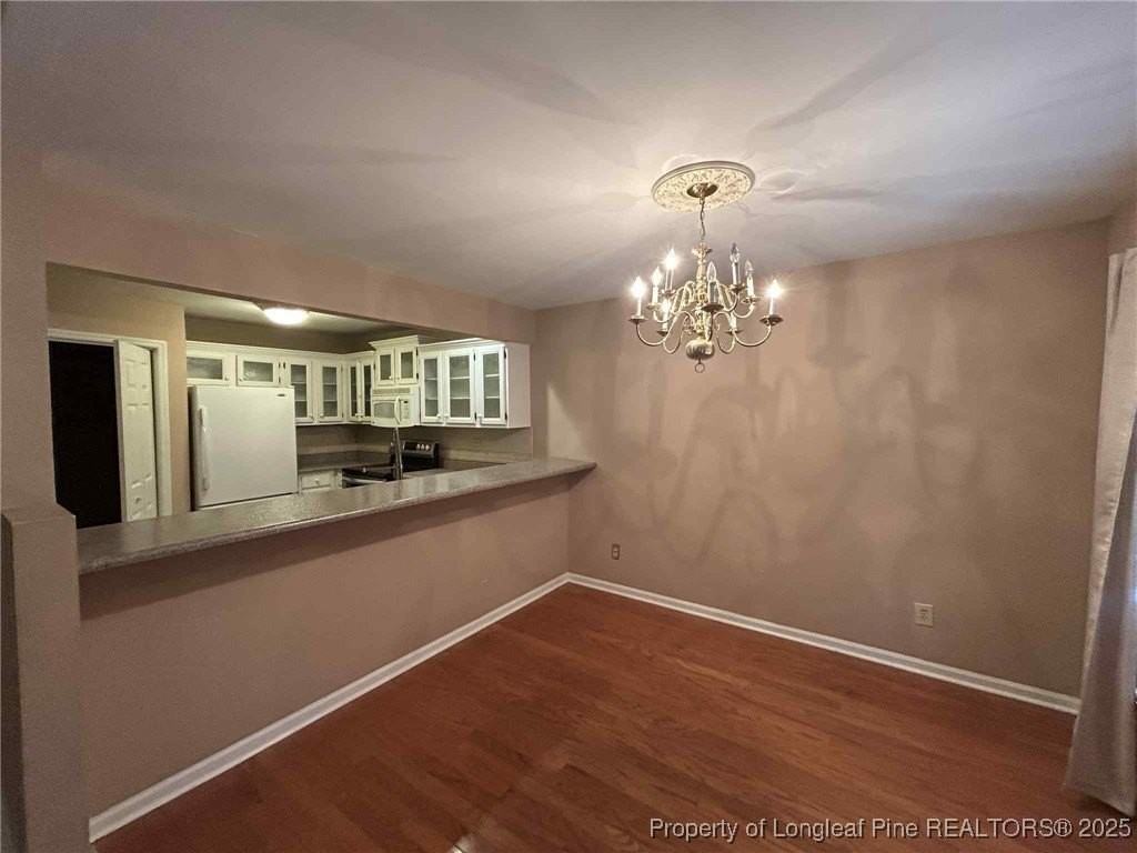 2410 Fairfax Pl - Photo 5 of 18