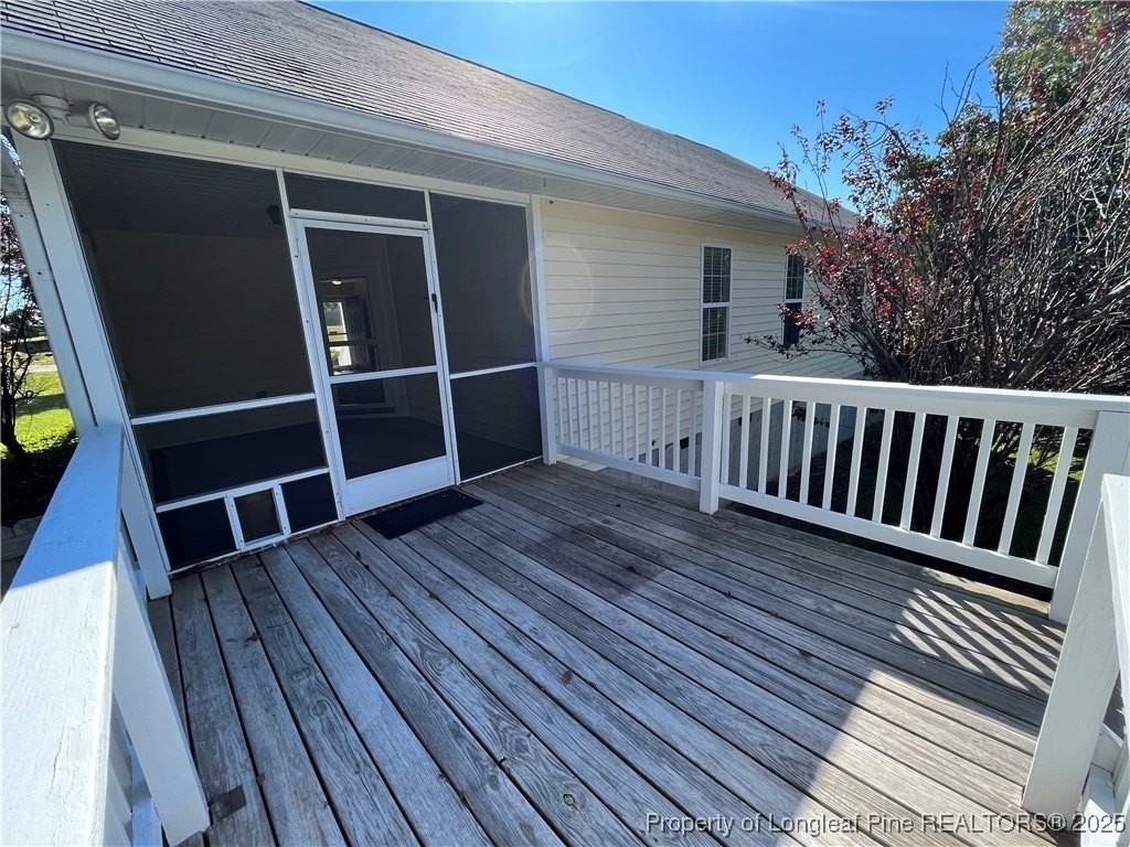 479 Copper Creek Dr - Photo 4 of 31