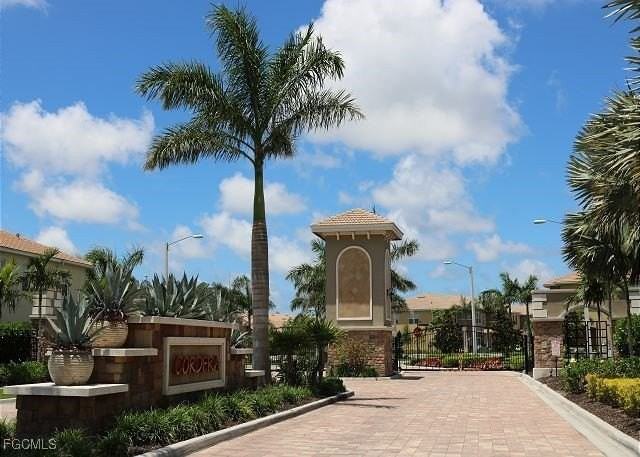 10850 Alvara Point Dr - Photo 6 of 37