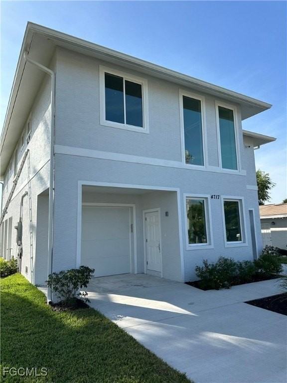 4717 Spring Creek Dr - Photo 2 of 35