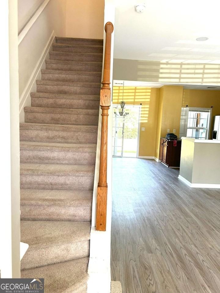 1008 Prestwyck Ct - Photo 6 of 50