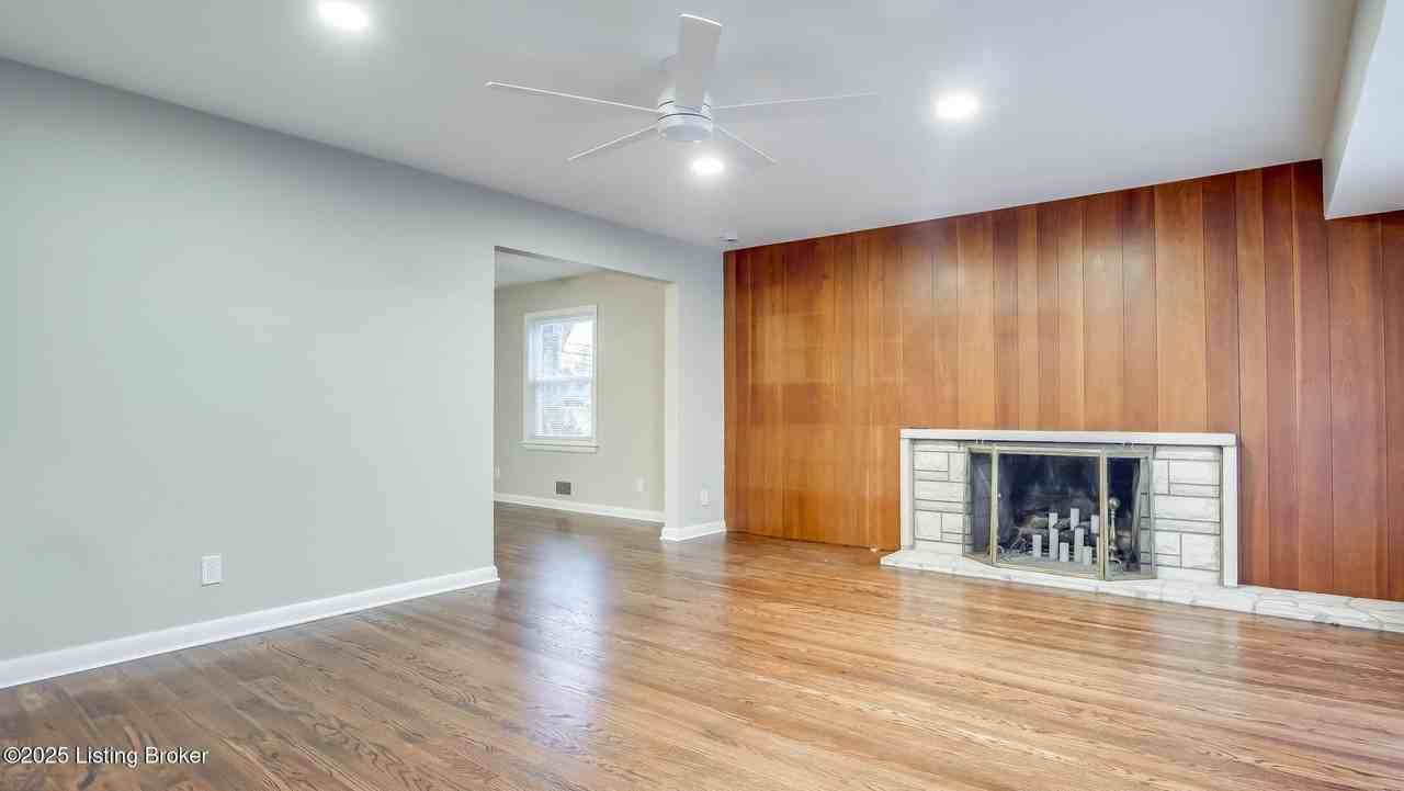 3608 Hanover Rd - Photo 6 of 47