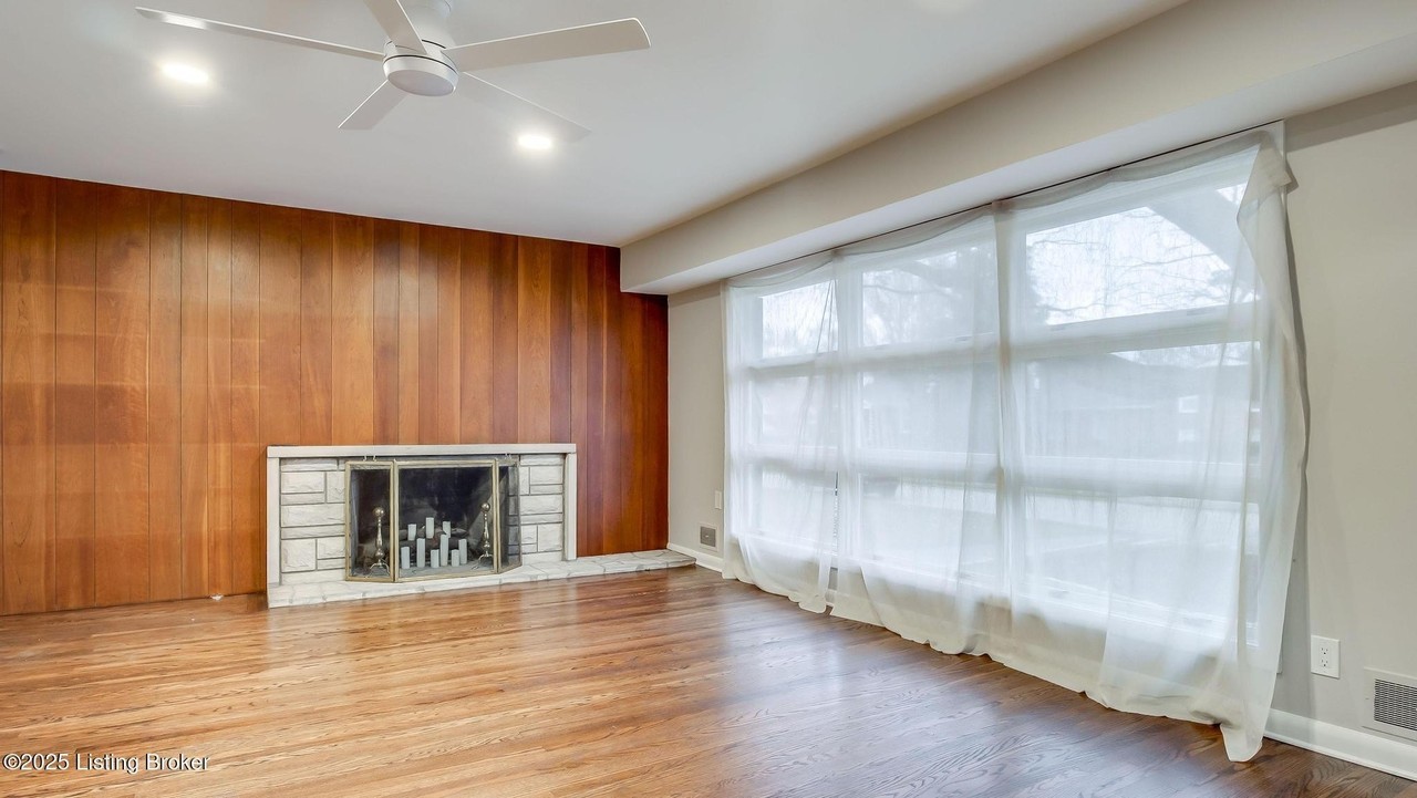 3608 Hanover Rd - Photo 7 of 47