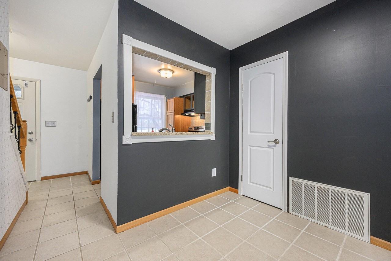 709 Garland Circle #A - Photo 3 of 19