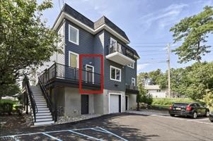 featured image of 126 Newark-Pompton Turnpike #B