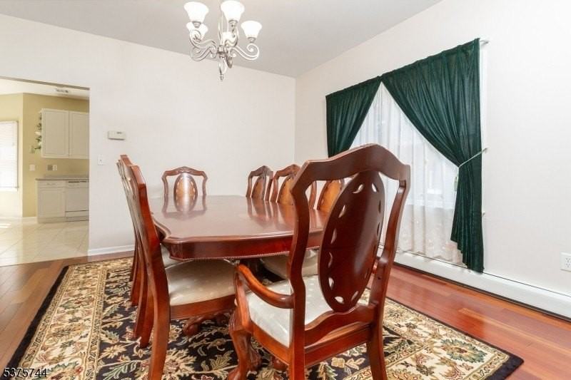 35 Leah Way - Photo 6 of 34