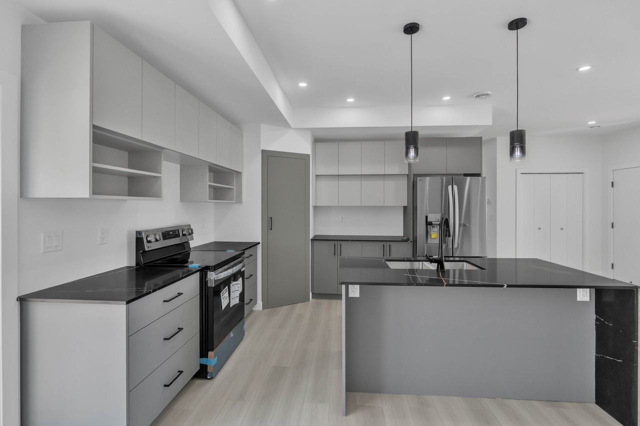 1273 Manitoba Avenue - Photo 6 of 20