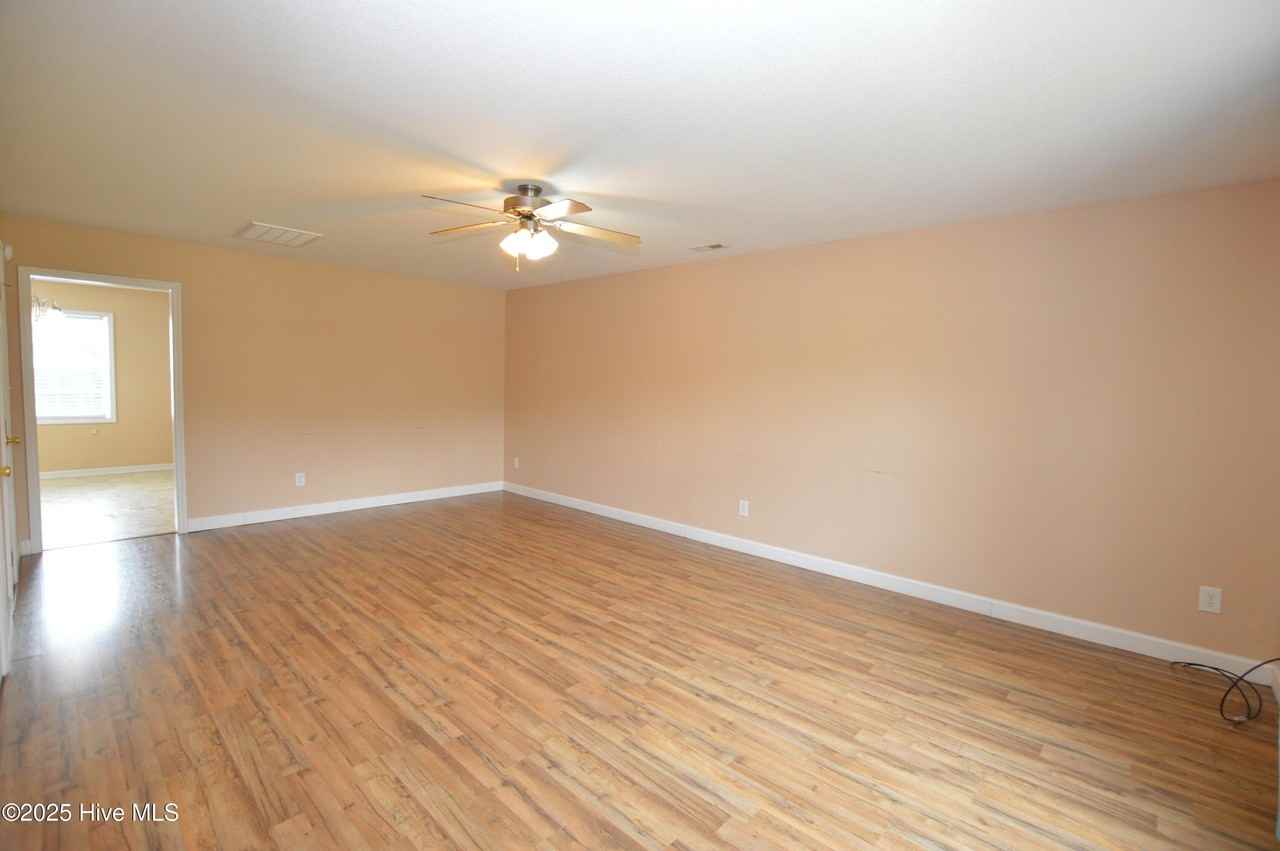 236 Smallwood Rd - Photo 2 of 18