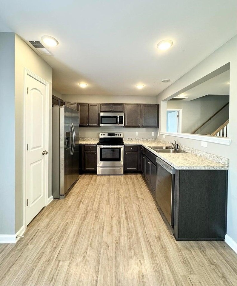 2677 Hailey Rose Way - Photo 6 of 20