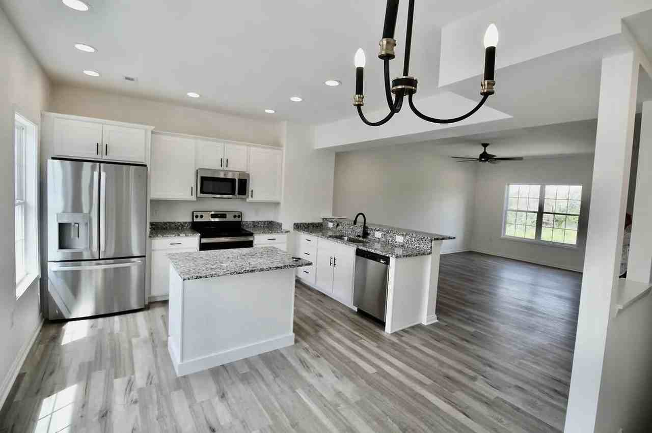 1145 Appian Crossing Way Apt 605 #605 - Photo 5 of 13