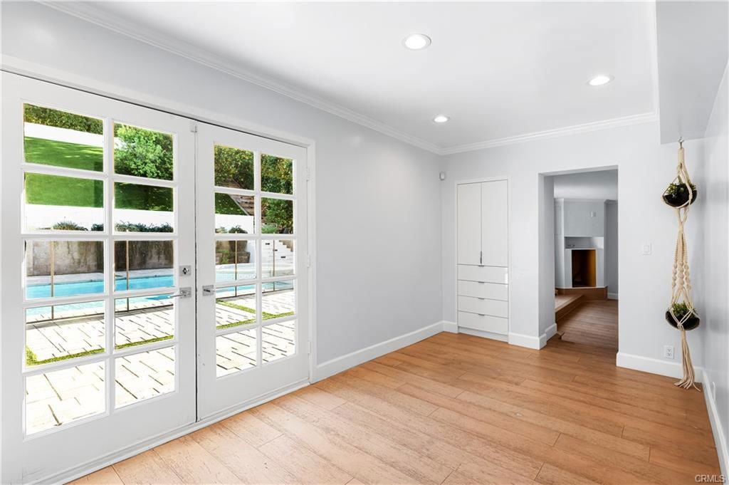 3156 Dona Emilia Dr - Photo 3 of 8