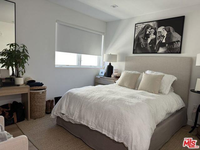 9842 Vidor Dr #402 - Photo 7 of 8