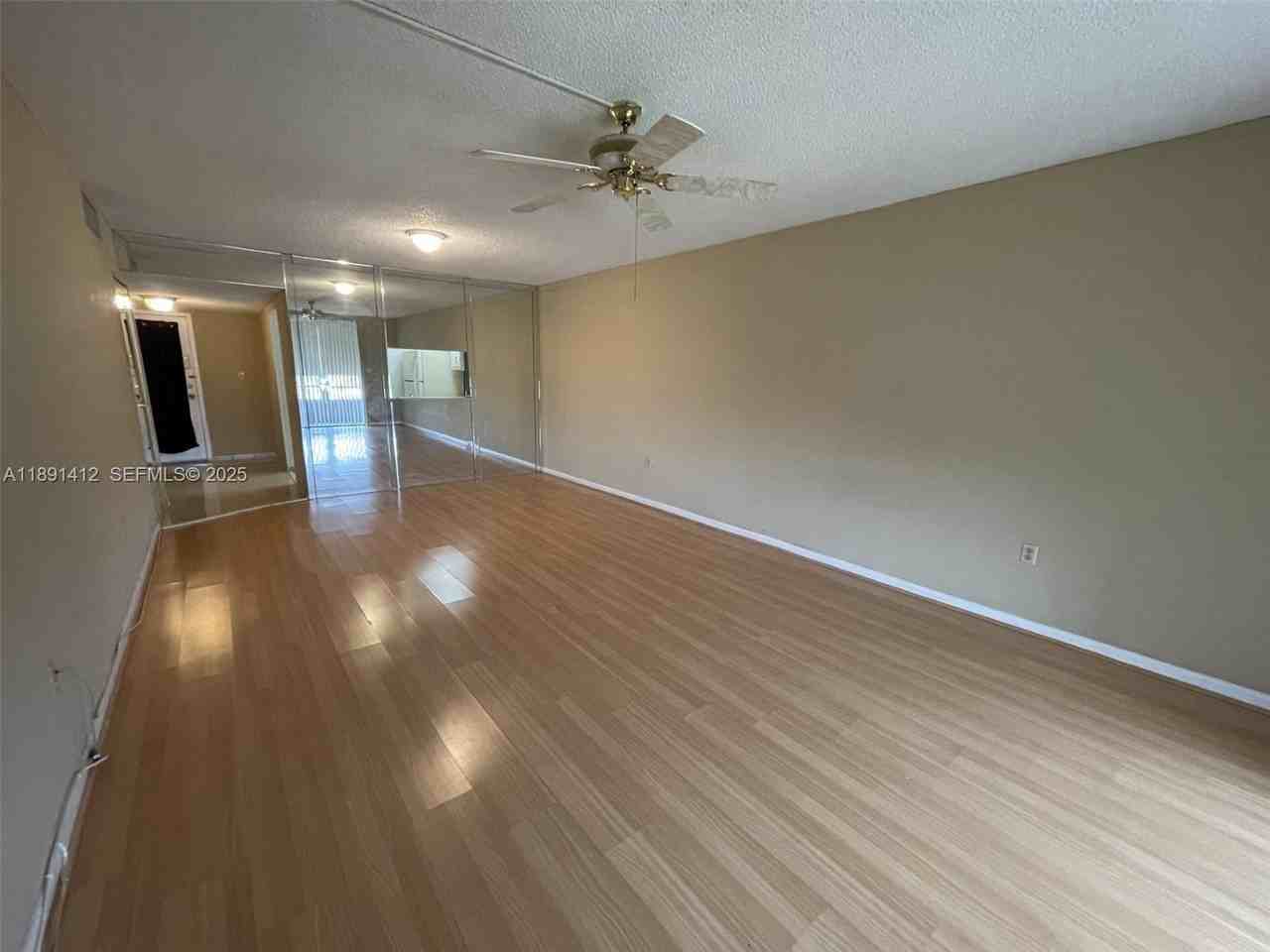 1810 Sw 81st Ave #2401 - Photo 3 of 17