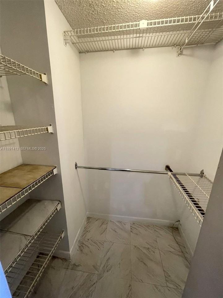 1810 Sw 81st Ave #2401 - Photo 7 of 17