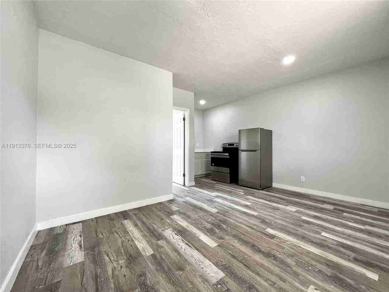 806 Northwest 7th Terrace #10