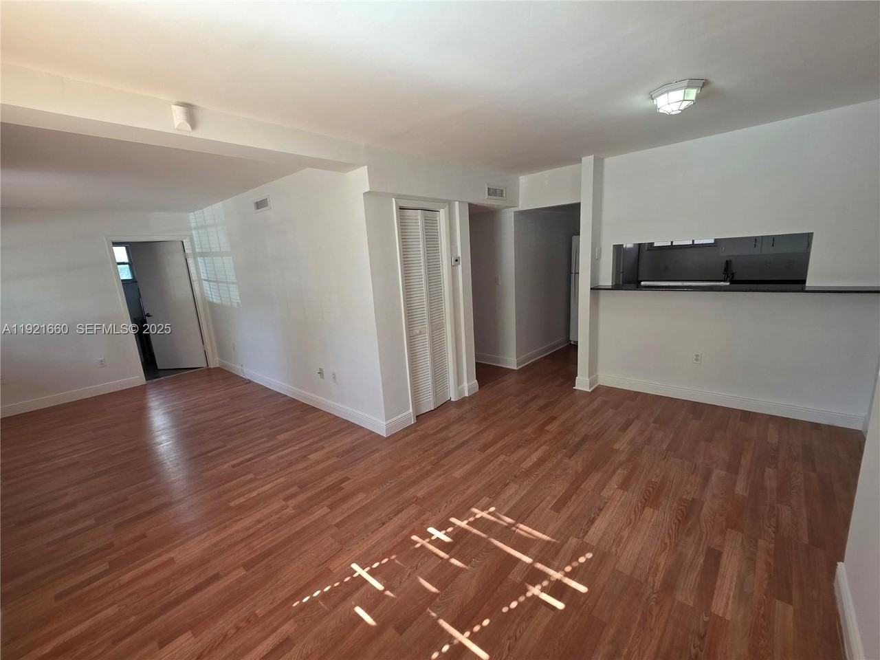 29 Santillane Ave #1 - Photo 5 of 11