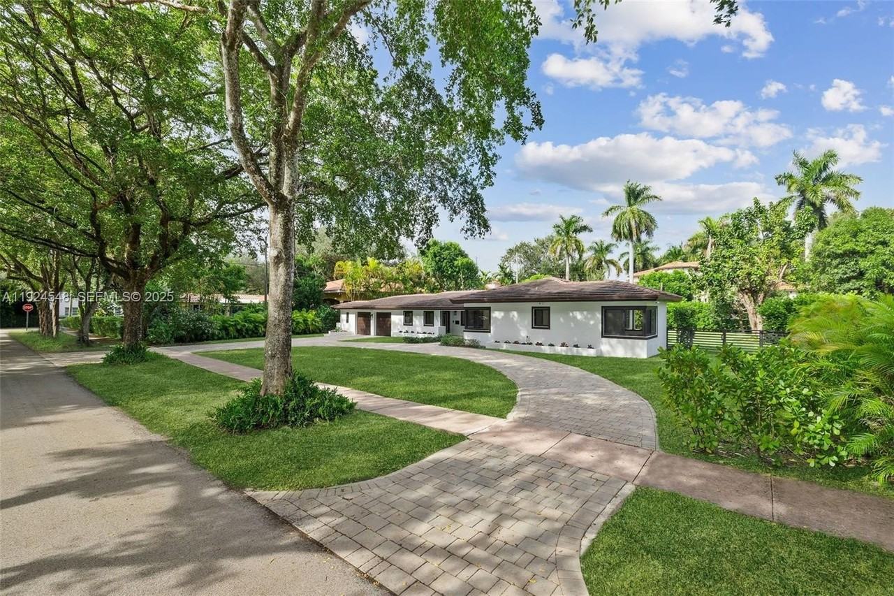 743 Aledo Ave #0 - Photo 3 of 34