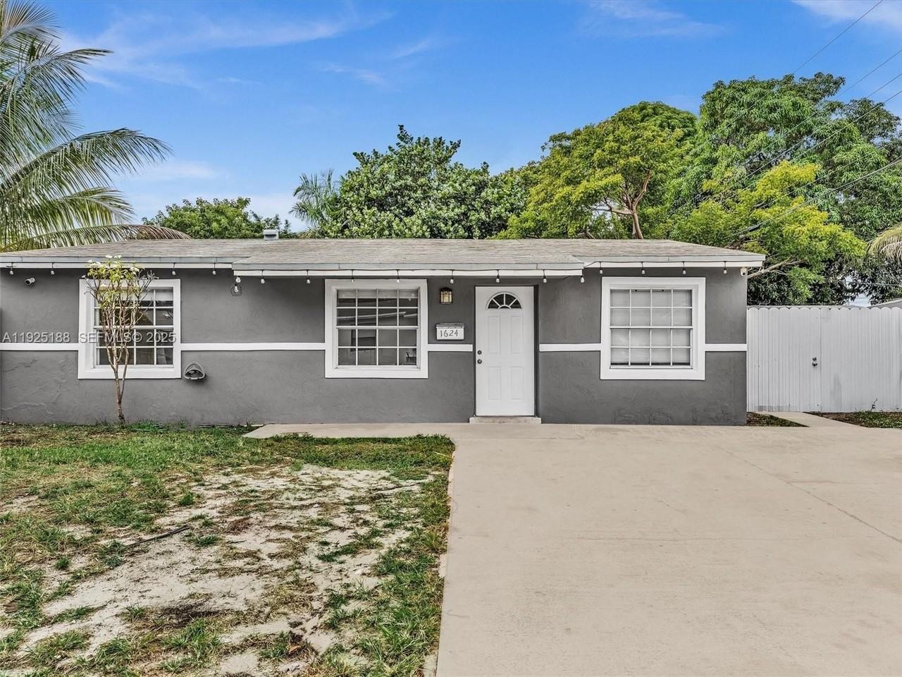 1624 S 23rd Ave #0 - Photo 4 of 50