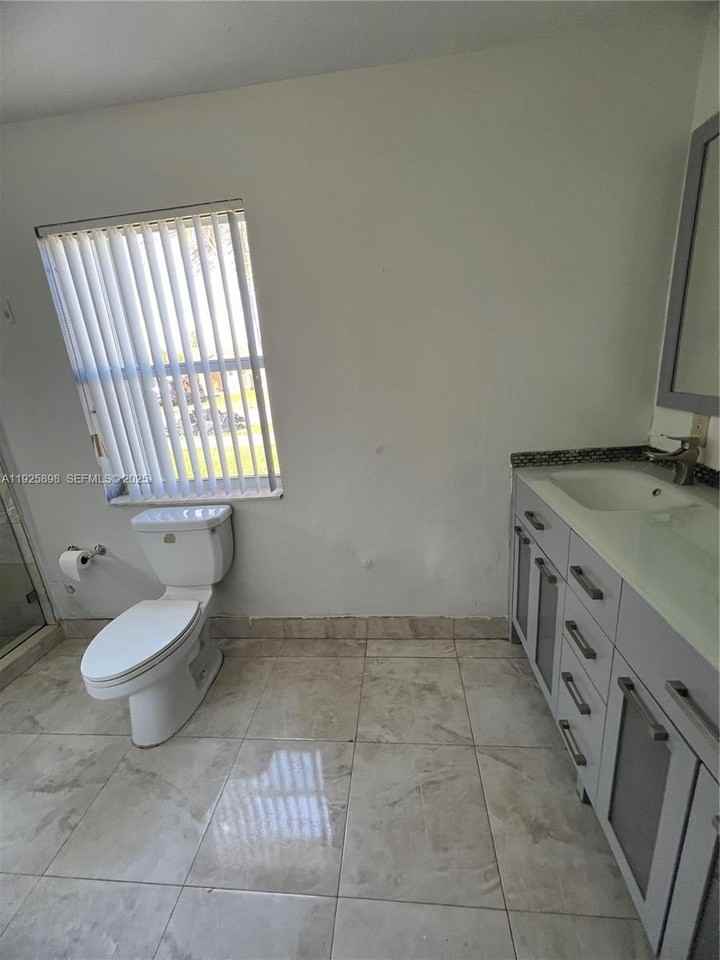 13760 Sw 285th Ter - Photo 7 of 23