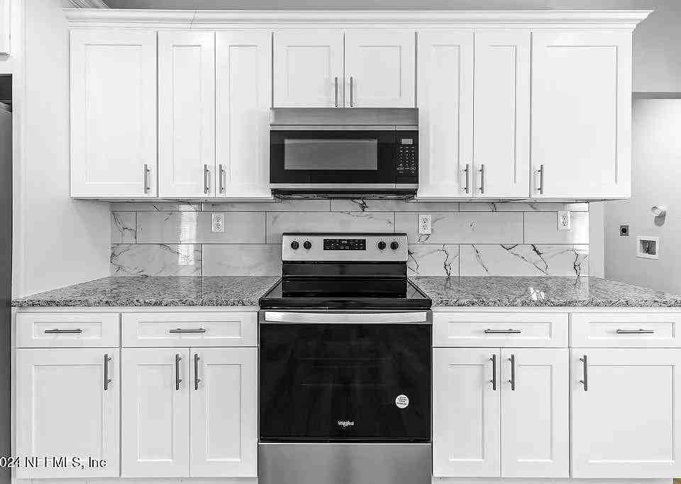 Stonehurst Road North - Photo 4 of 19