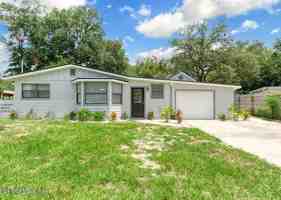 featured image of Stonehurst Rd N