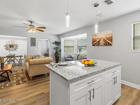 Stonehurst Rd N - Photo 7 of 13