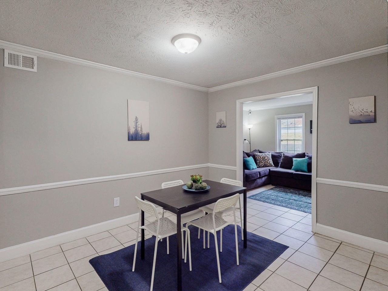 Pilgrim Way Ne - Photo 4 of 8