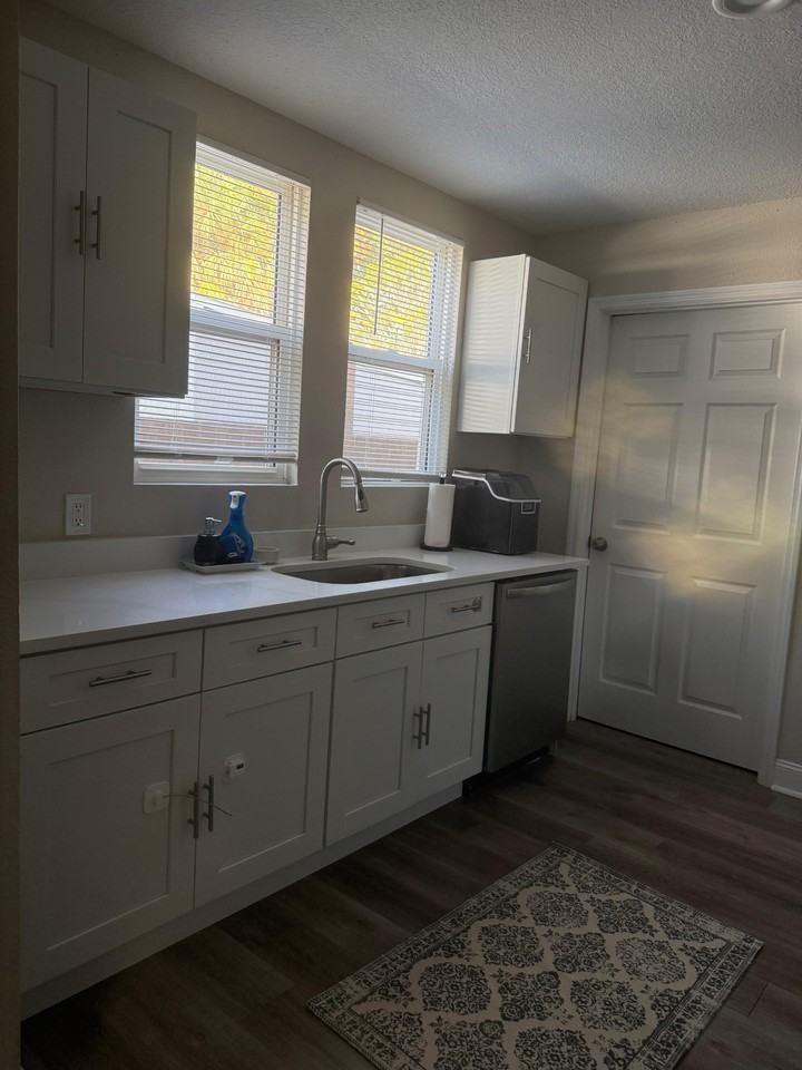 17th Ave W - Photo 7 of 9