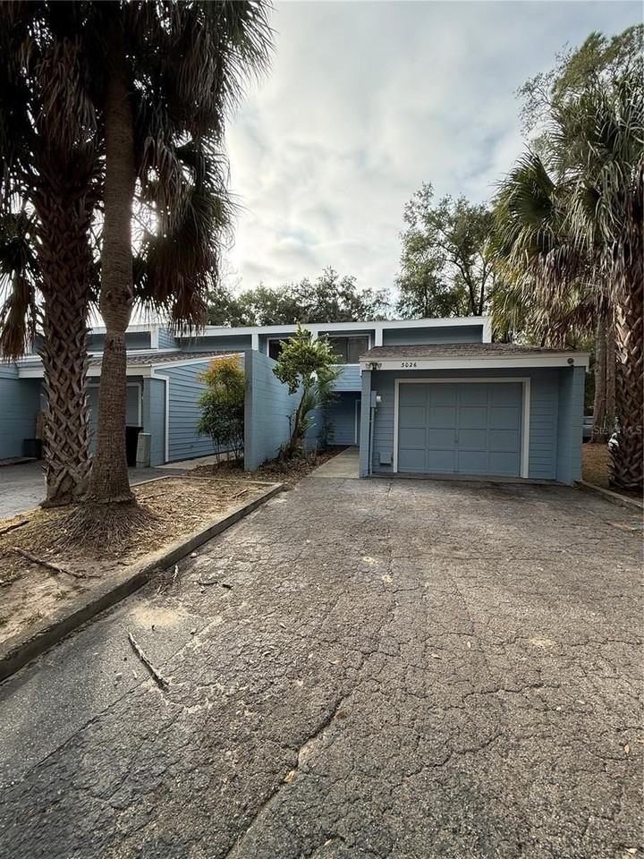 3026 Northwest 28th Circle