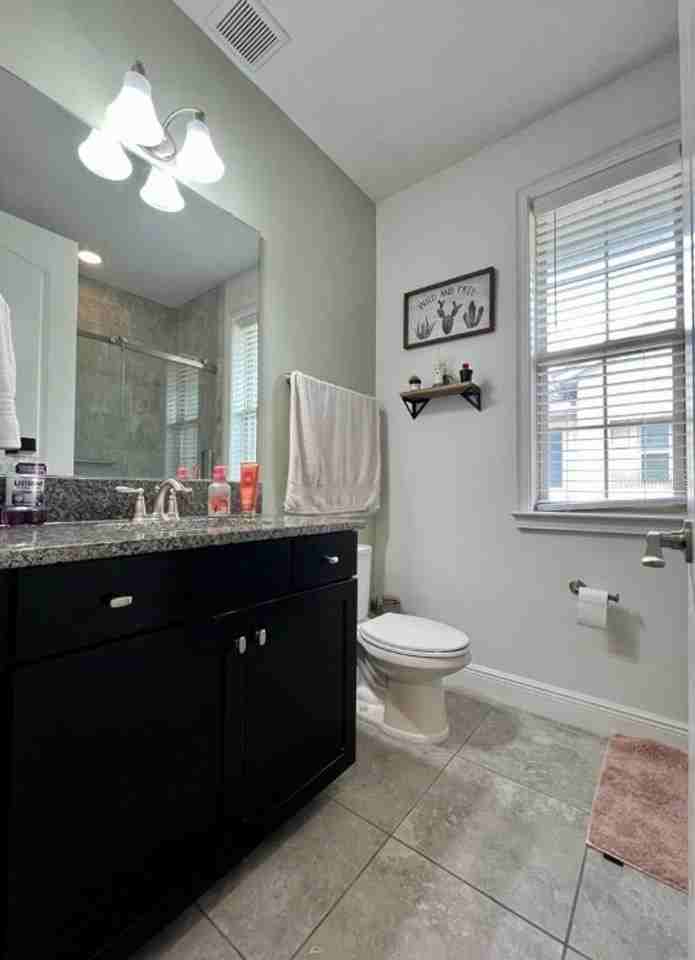 14049 Millington St - Photo 7 of 9