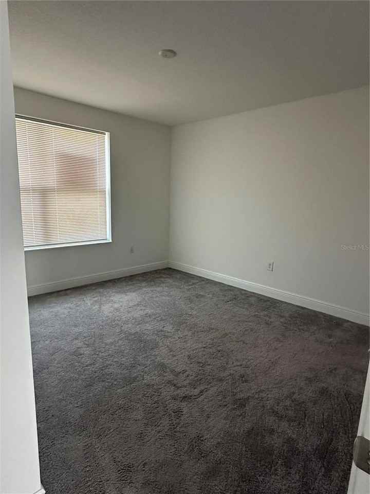 601 Lake Shore Pkwy - Photo 5 of 15