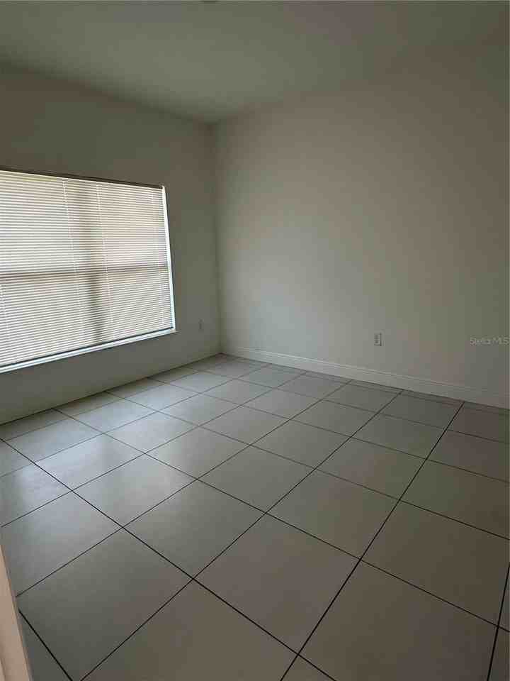 601 Lake Shore Pkwy - Photo 6 of 15