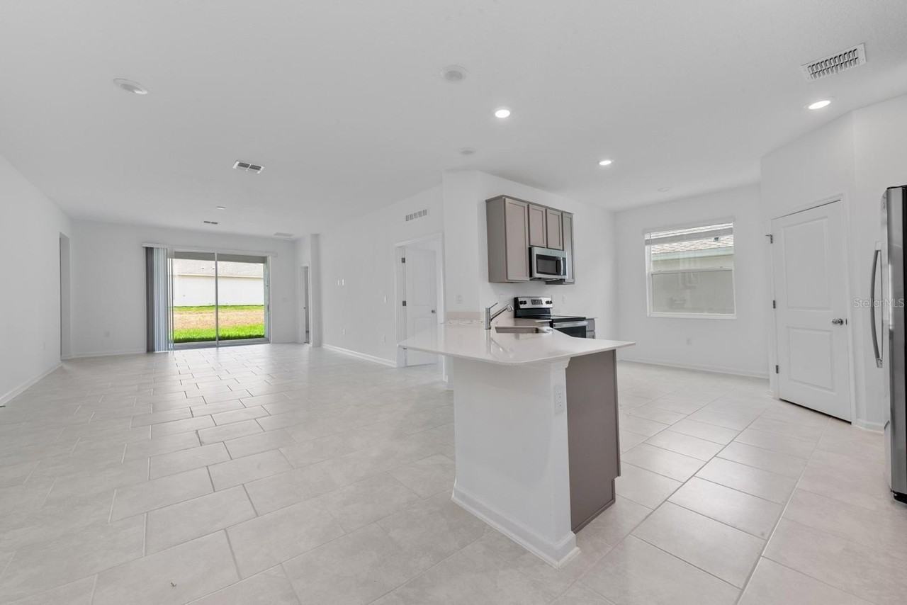 1480 Peach Creek Dr - Photo 6 of 29