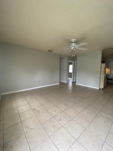 1081 Old South Dr - Photo 2 of 10