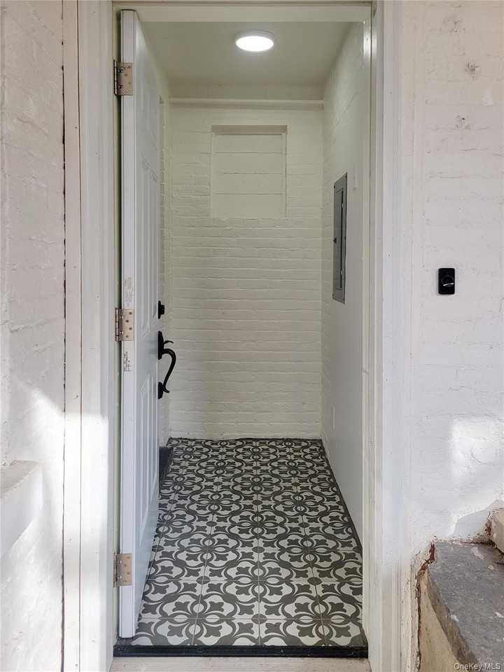 284 Liberty Street #B - Photo 7 of 14